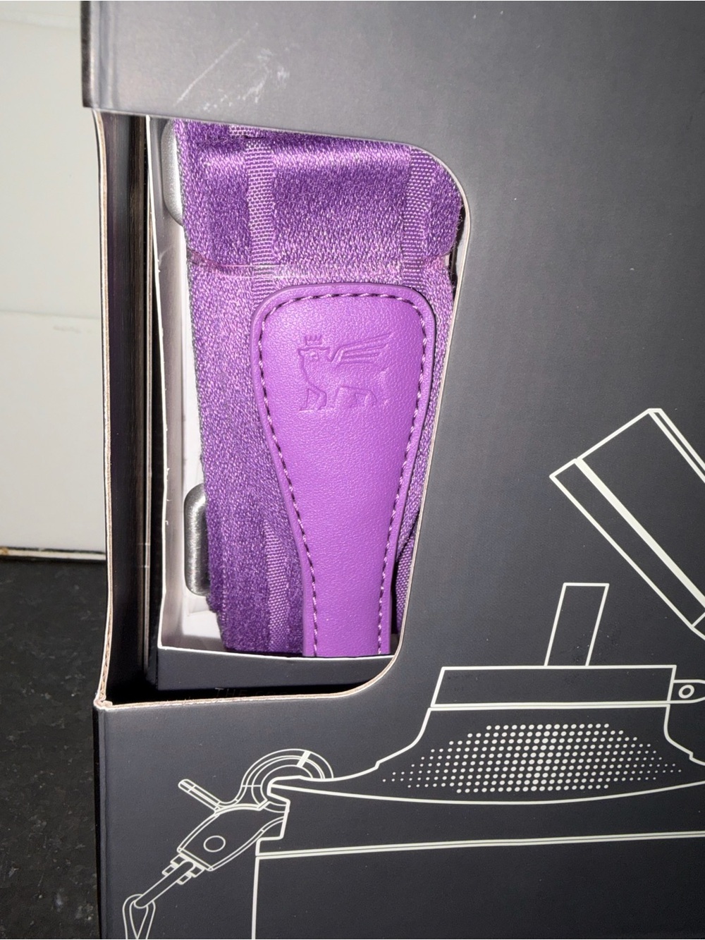 Stanley - 23oz. “Cross Bottle” in Color: Lilac (New/Sealed) - Picture 16 of 16